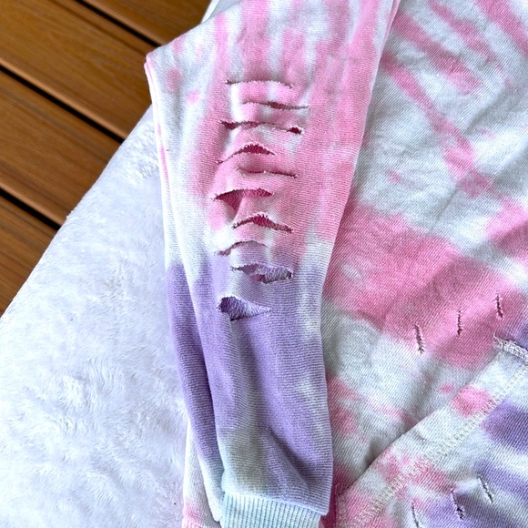 Girls’ Vintage Havana Tie Dye Distressed Lighting Bolt Rhinestone Hoodie 10/12 - Picture 6 of 10